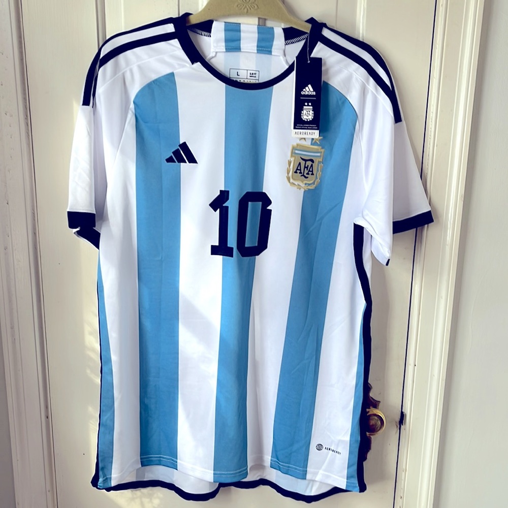 Addidas Messi jersey, NWT